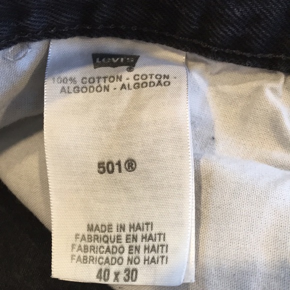 Levi’s 501 straight leg button fly fit jeans - Picture 7 of 13